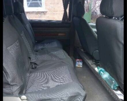 Серый Мерседес 200, объемом двигателя 2 л и пробегом 340 тыс. км за 6300 $, фото 2 на Automoto.ua