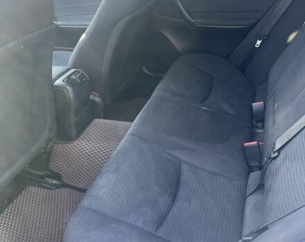 Серый Мерседес 200, объемом двигателя 2.1 л и пробегом 445 тыс. км за 5100 $, фото 5 на Automoto.ua