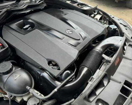 Мерседес 200 2008 в Черновцах на Automoto.ua Серый Мерседес 200, объемом двигателя 2.1 л и пробегом 327 тыс. км за 8200 $, фото 6 на Automoto.ua