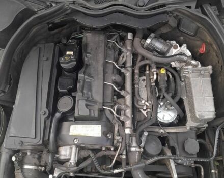 Серый Мерседес 200, объемом двигателя 2.1 л и пробегом 392 тыс. км за 7300 $, фото 19 на Automoto.ua