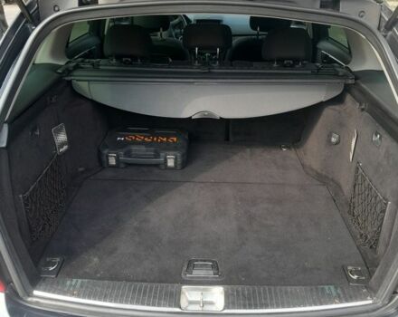 Серый Мерседес 200, объемом двигателя 2.1 л и пробегом 392 тыс. км за 7300 $, фото 13 на Automoto.ua