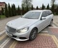 Серый Мерседес 200, объемом двигателя 2.1 л и пробегом 500 тыс. км за 10500 $, фото 1 на Automoto.ua
