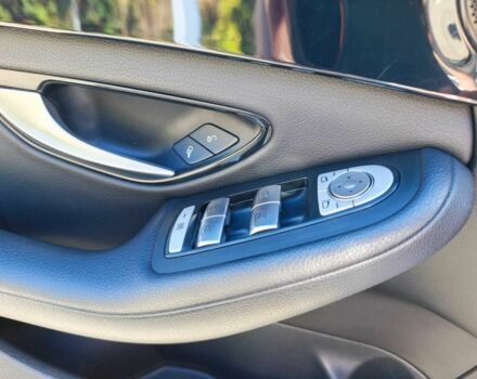 Серый Мерседес 200, объемом двигателя 1.6 л и пробегом 215 тыс. км за 14200 $, фото 12 на Automoto.ua