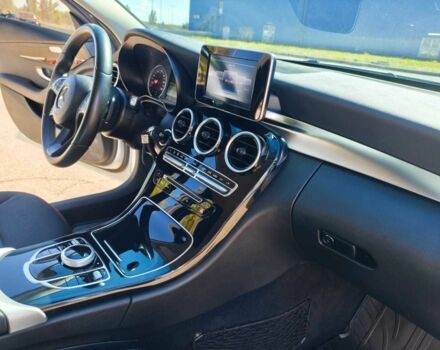 Серый Мерседес 200, объемом двигателя 1.6 л и пробегом 215 тыс. км за 14200 $, фото 17 на Automoto.ua