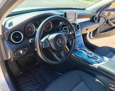 Серый Мерседес 200, объемом двигателя 1.6 л и пробегом 215 тыс. км за 14200 $, фото 10 на Automoto.ua