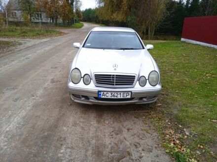 Мерседес 200 2000 у Камінь-Каширський на Automoto.ua Сірий Мерседес 200, об'ємом двигуна 2 л та пробігом 389 тис. км за 3900 $, фото 1 на Automoto.ua