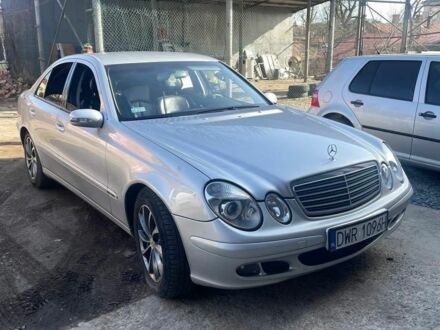 Серый Мерседес 200, объемом двигателя 2 л и пробегом 309 тыс. км за 2999 $, фото 1 на Automoto.ua