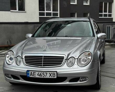 Серый Мерседес 200, объемом двигателя 1.8 л и пробегом 300 тыс. км за 6500 $, фото 1 на Automoto.ua
