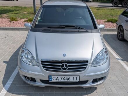 Мерседес 200 2006 в Черкассах на Automoto.ua Серый Мерседес 200, объемом двигателя 2 л и пробегом 300 тыс. км за 6300 $, фото 1 на Automoto.ua