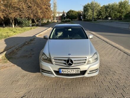 Мерседес 200 2012 у Константиновке на Automoto.ua Сірий Мерседес 200, об'ємом двигуна 2.2 л та пробігом 275 тис. км за 10800 $, фото 1 на Automoto.ua