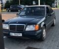 Синий Мерседес 200, объемом двигателя 2.2 л и пробегом 400 тыс. км за 1650 $, фото 7 на Automoto.ua