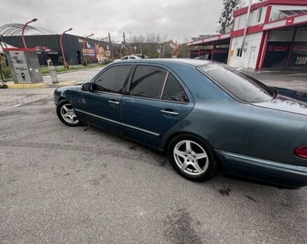 Синій Мерседес 200, об'ємом двигуна 3.2 л та пробігом 341 тис. км за 4000 $, фото 2 на Automoto.ua