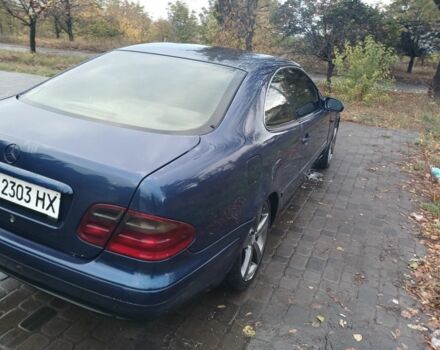 Синій Мерседес 200, об'ємом двигуна 2 л та пробігом 280 тис. км за 3700 $, фото 3 на Automoto.ua