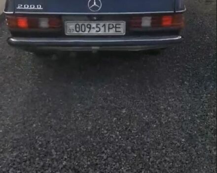 Синий Мерседес 200, объемом двигателя 2 л и пробегом 680 тыс. км за 1300 $, фото 3 на Automoto.ua