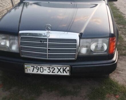 Синий Мерседес 200, объемом двигателя 2 л и пробегом 3 тыс. км за 2100 $, фото 1 на Automoto.ua