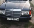 Синий Мерседес 200, объемом двигателя 2 л и пробегом 3 тыс. км за 2100 $, фото 1 на Automoto.ua