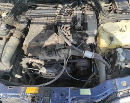 Синій Мерседес 200, об'ємом двигуна 2.2 л та пробігом 3 тис. км за 1670 $, фото 4 на Automoto.ua