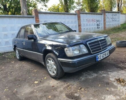 Синій Мерседес 200, об'ємом двигуна 2 л та пробігом 295 тис. км за 2600 $, фото 7 на Automoto.ua