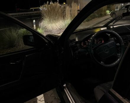 Синій Мерседес 200, об'ємом двигуна 2 л та пробігом 451 тис. км за 4000 $, фото 7 на Automoto.ua