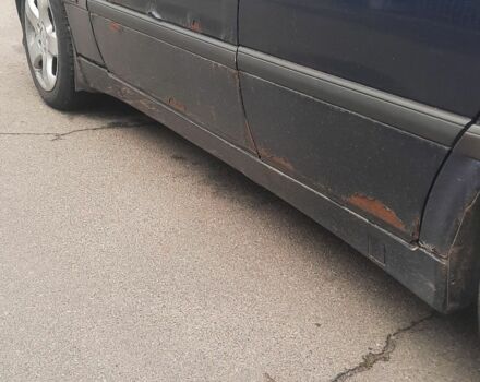 Синій Мерседес 200, об'ємом двигуна 2 л та пробігом 405 тис. км за 2100 $, фото 3 на Automoto.ua