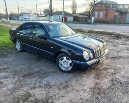 Синій Мерседес 200, об'ємом двигуна 2 л та пробігом 373 тис. км за 4350 $, фото 6 на Automoto.ua