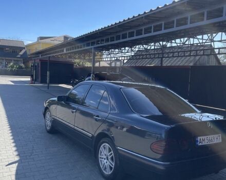 Синій Мерседес 200, об'ємом двигуна 2 л та пробігом 600 тис. км за 3400 $, фото 3 на Automoto.ua