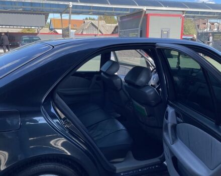 Синій Мерседес 200, об'ємом двигуна 2 л та пробігом 600 тис. км за 3400 $, фото 6 на Automoto.ua