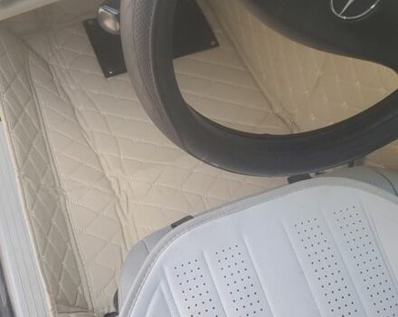 Синій Мерседес 200, об'ємом двигуна 2 л та пробігом 400 тис. км за 3500 $, фото 2 на Automoto.ua