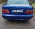 Синий Мерседес 200, объемом двигателя 2 л и пробегом 245 тыс. км за 3750 $, фото 2 на Automoto.ua
