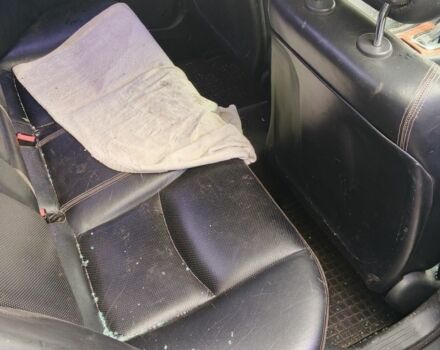 Синій Мерседес 200, об'ємом двигуна 1.8 л та пробігом 270 тис. км за 3000 $, фото 5 на Automoto.ua