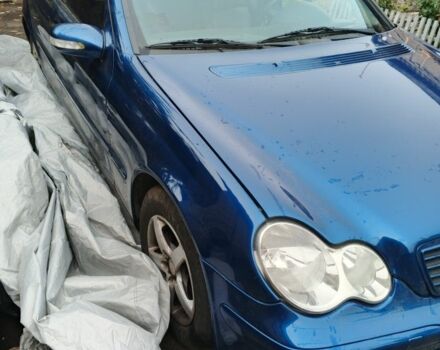 Синій Мерседес 200, об'ємом двигуна 1.8 л та пробігом 270 тис. км за 3000 $, фото 6 на Automoto.ua