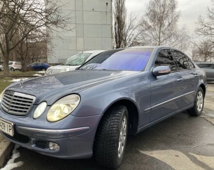 Синий Мерседес 200, объемом двигателя 2.1 л и пробегом 400 тыс. км за 7700 $, фото 7 на Automoto.ua