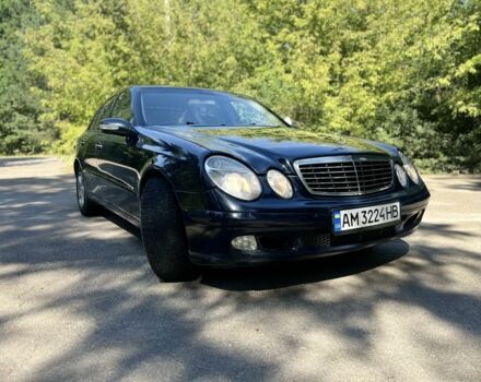 Синій Мерседес 200, об'ємом двигуна 2.1 л та пробігом 380 тис. км за 5500 $, фото 1 на Automoto.ua