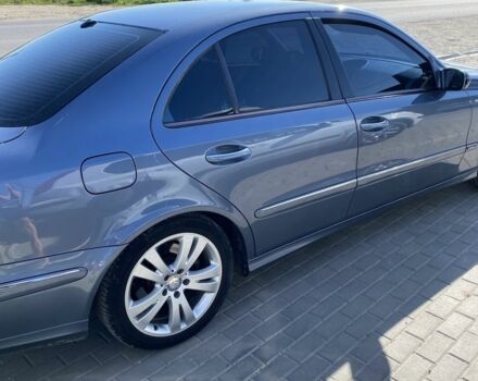 Синий Мерседес 200, объемом двигателя 1.8 л и пробегом 200 тыс. км за 5800 $, фото 3 на Automoto.ua