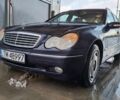 Синій Мерседес 200, об'ємом двигуна 2.2 л та пробігом 350 тис. км за 2300 $, фото 5 на Automoto.ua
