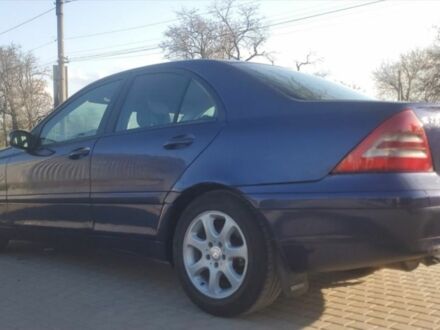 Мерседес 200 2000 у Вознесенске на Automoto.ua Синій Мерседес 200, об'ємом двигуна 2 л та пробігом 400 тис. км за 4090 $, фото 1 на Automoto.ua