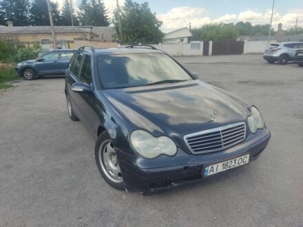 Мерседес 200 2002 у Белой Церкве на Automoto.ua Синій Мерседес 200, об'ємом двигуна 2.1 л та пробігом 650 тис. км за 3600 $, фото 1 на Automoto.ua
