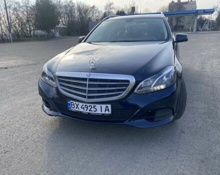 Синій Мерседес 200, об'ємом двигуна 2.1 л та пробігом 280 тис. км за 11250 $, фото 1 на Automoto.ua