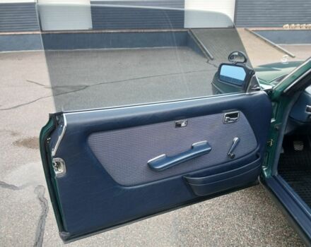 Зеленый Мерседес 200, объемом двигателя 2.2 л и пробегом 300 тыс. км за 28500 $, фото 13 на Automoto.ua