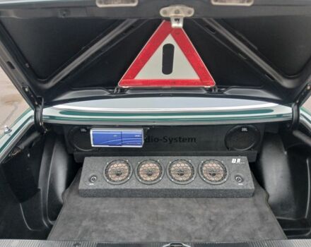 Зеленый Мерседес 200, объемом двигателя 2.2 л и пробегом 300 тыс. км за 28500 $, фото 9 на Automoto.ua