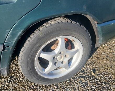 Зеленый Мерседес 200, объемом двигателя 2 л и пробегом 2 тыс. км за 1100 $, фото 1 на Automoto.ua