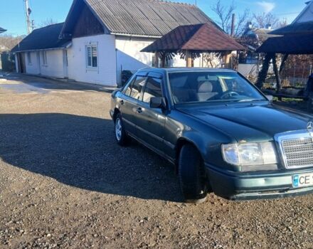 Зеленый Мерседес 200, объемом двигателя 2 л и пробегом 2 тыс. км за 1100 $, фото 2 на Automoto.ua