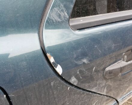 Зеленый Мерседес 200, объемом двигателя 2.2 л и пробегом 345 тыс. км за 2500 $, фото 4 на Automoto.ua