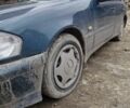 Зеленый Мерседес 200, объемом двигателя 2.2 л и пробегом 345 тыс. км за 2500 $, фото 1 на Automoto.ua