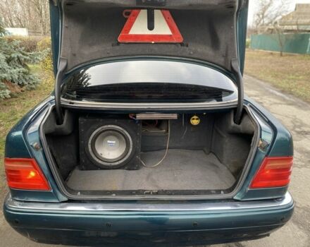 Зеленый Мерседес 200, объемом двигателя 2 л и пробегом 300 тыс. км за 2800 $, фото 11 на Automoto.ua