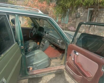 Зеленый Мерседес 200, объемом двигателя 0 л и пробегом 475 тыс. км за 605 $, фото 2 на Automoto.ua