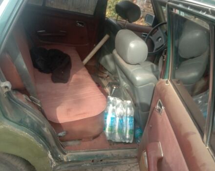 Зеленый Мерседес 200, объемом двигателя 0 л и пробегом 475 тыс. км за 605 $, фото 4 на Automoto.ua