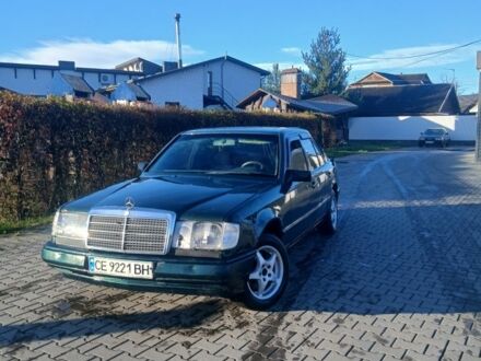 Зеленый Мерседес 200, объемом двигателя 2 л и пробегом 2 тыс. км за 1100 $, фото 1 на Automoto.ua