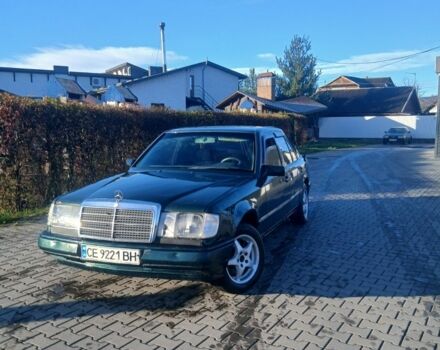 Зеленый Мерседес 200, объемом двигателя 2 л и пробегом 2 тыс. км за 1100 $, фото 1 на Automoto.ua