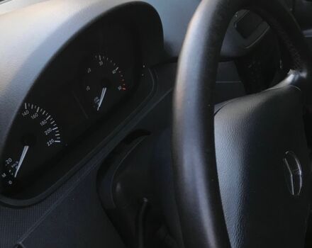 Білий Мерседес 220, об'ємом двигуна 2.1 л та пробігом 362 тис. км за 8690 $, фото 16 на Automoto.ua